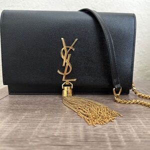 KATE CHAIN WALLET IN GRAIN DE POUDRE LEATHER